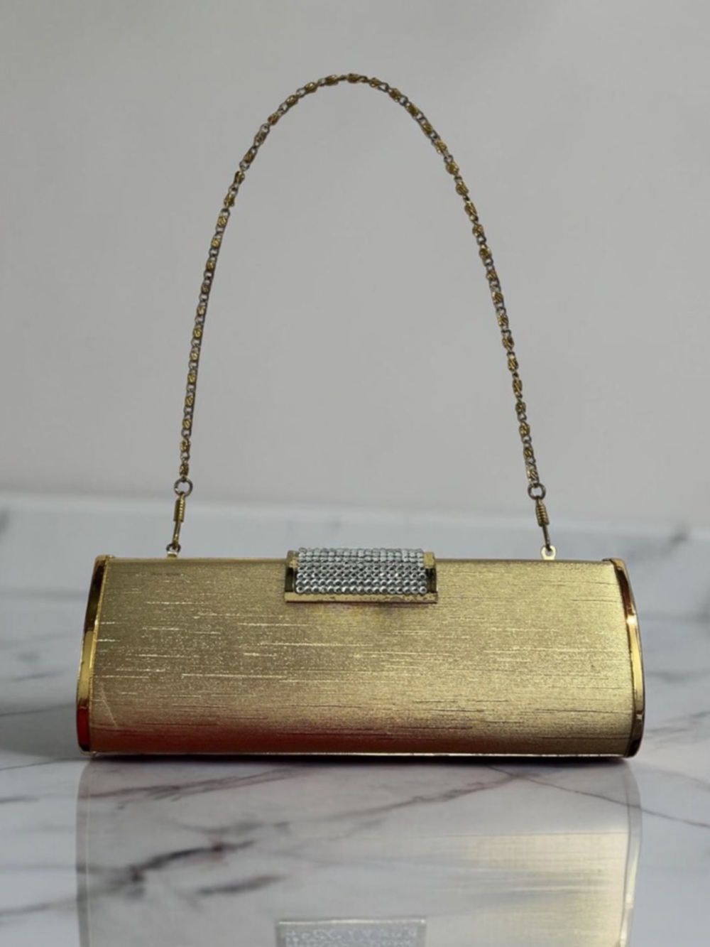 Elegant Gold Clutch with Detachable Crossbody Strap